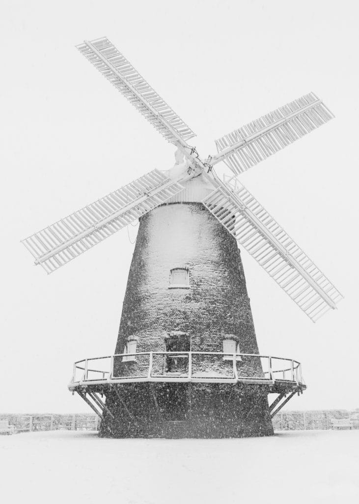 _DSC9994-2 Thaxted Essex John Webb's windmill in the snow